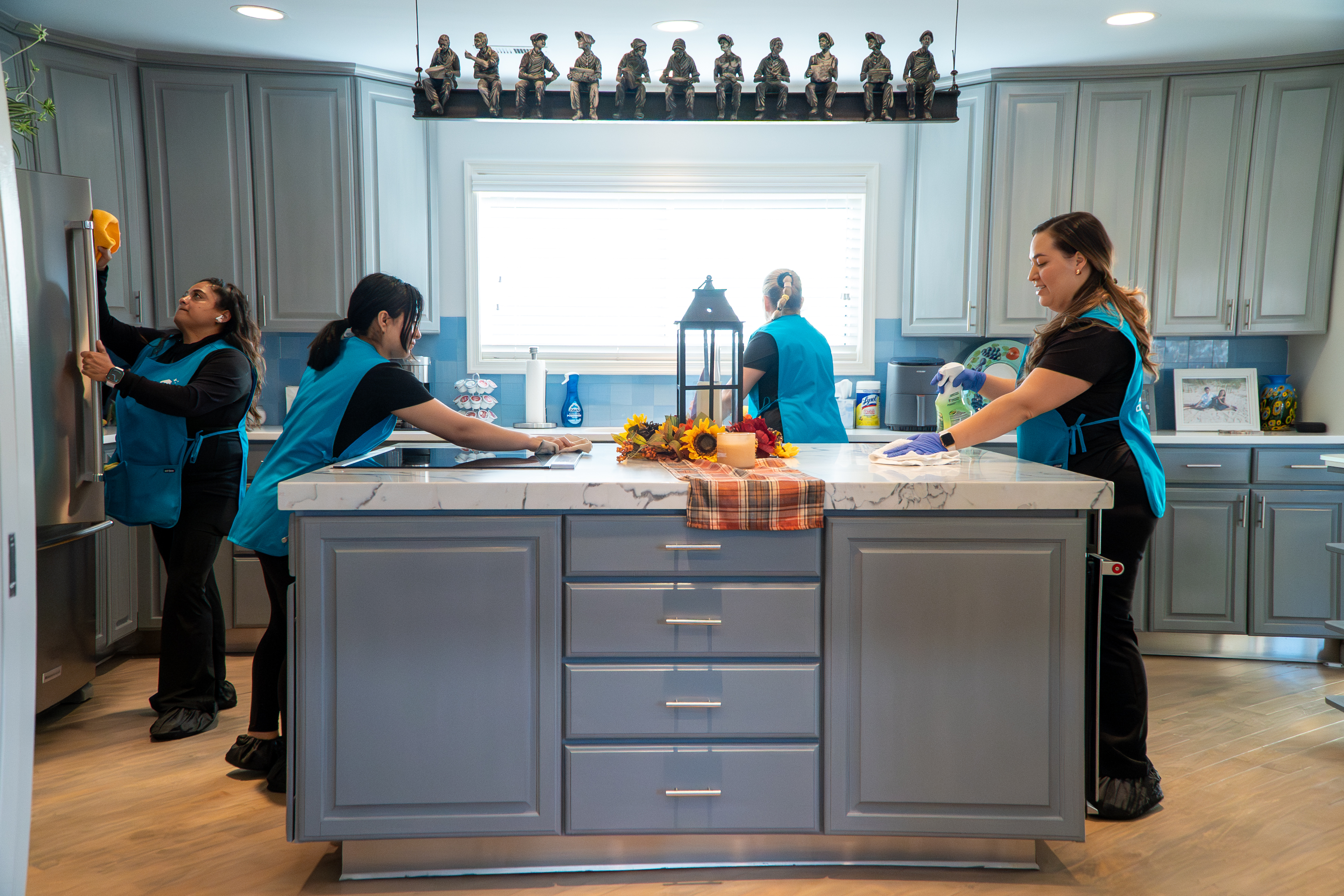 Clean Very Clean Team